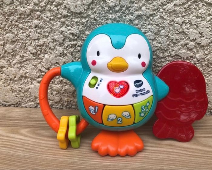 Hochet P’tit pingouin Vtech très bon état - à partir de 6 mois - photo numéro 8