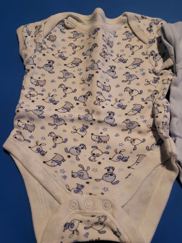 3 bodies manches courtes early alays - photo numéro 4