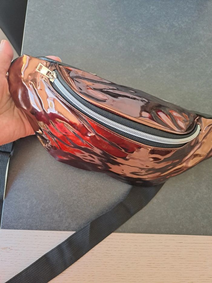 Sac banane bronze métallique