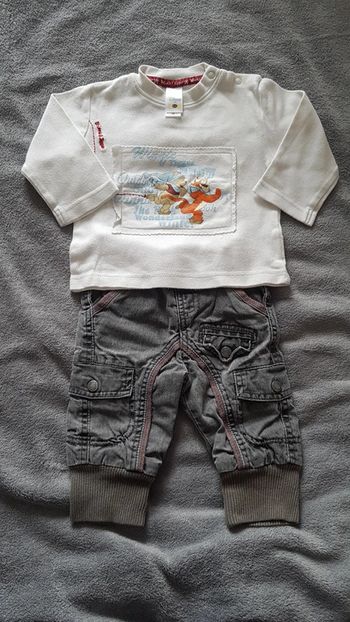 Ensemble tee-shirt pantalon 6 mois