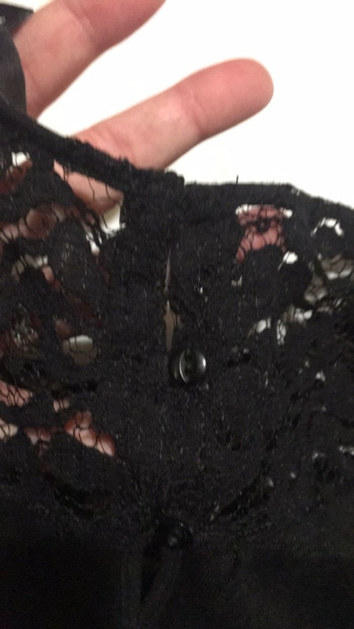 Haut dentelle - photo numéro 3