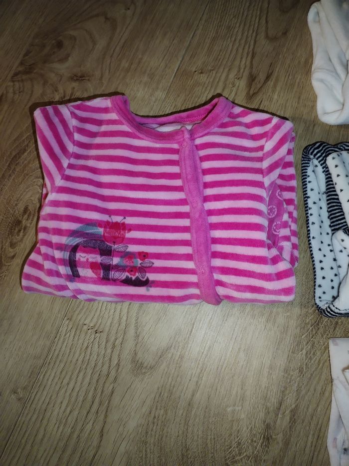 Lot de pyjamas fille 12 mois - photo numéro 4