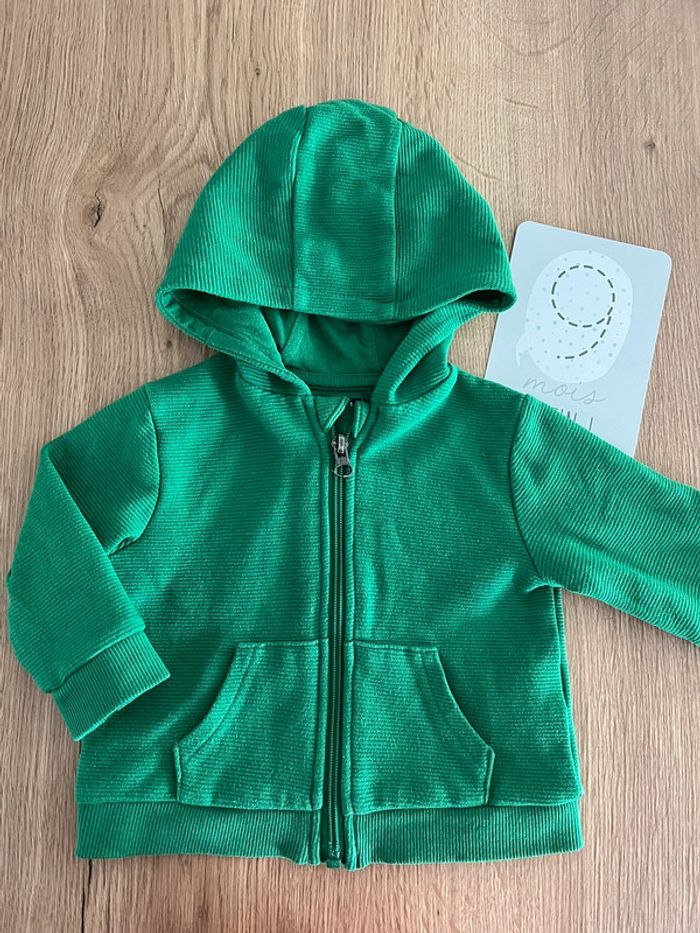 Veste à capuche