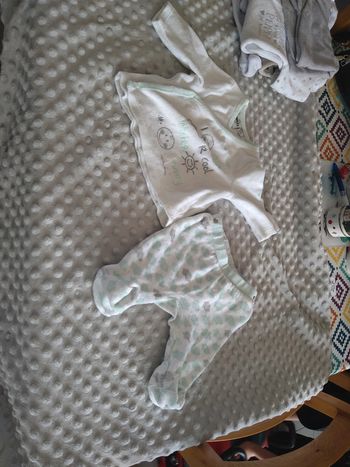 Pyjama 2 pièces smiley 1 mois