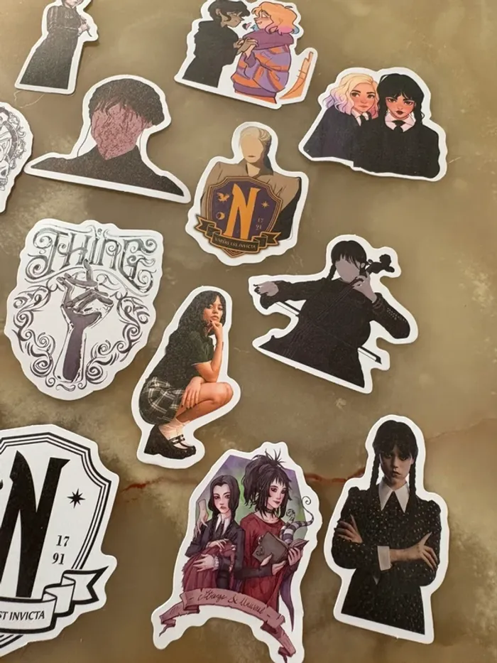 Stickers mercredi addams 15 pièces - photo numéro 3