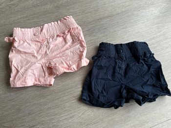 Lot de 2 shorts Kiabi 18 mois