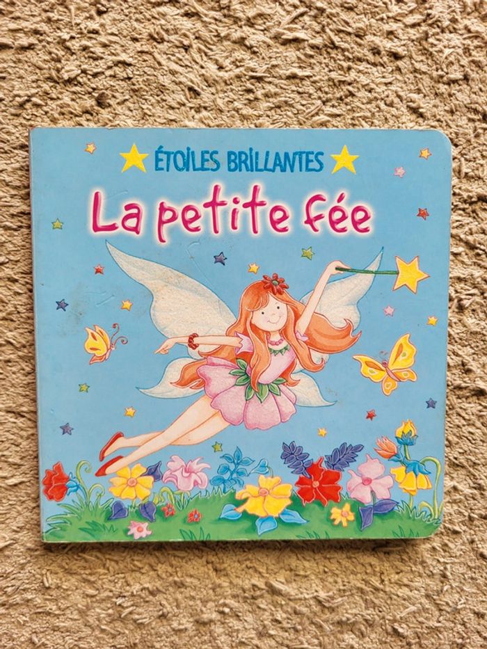 Livre enfant cartonné La petite fée- Étoiles brillantes