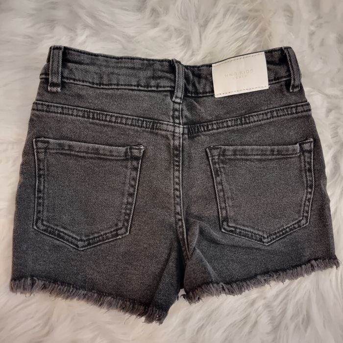Neuf ⚘️⚘️😍🤩ensemble debardeur et short en jeans 9 ans fille😍🤩🩷🩷🩷 - photo numéro 5