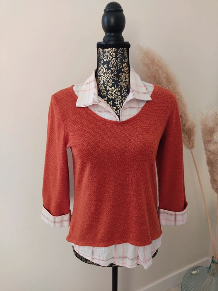 Pull et chemise intégrée. Taille 1 • Breal
