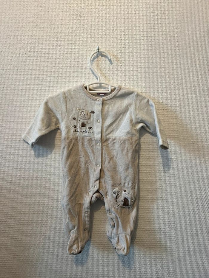 Pyjama 3 mois très bonne état