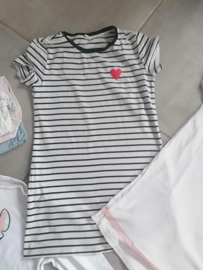 Lot 10-12ans chemise de nuit /haut de pyjama +donne pantalon - photo numéro 7