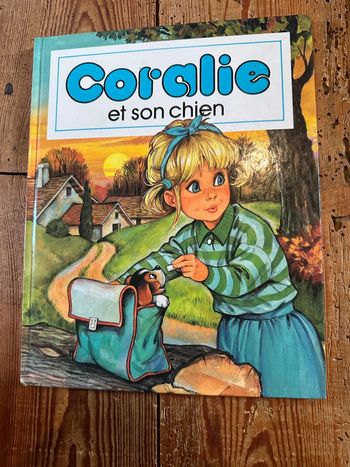 Livre album bd vintage Coralie et son chien éditions Hemma collection
