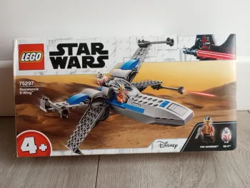 LEGO Star Wars 75297 : X-Wing de la Résistance.