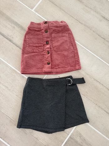 Lot 2 jupes 4 ans