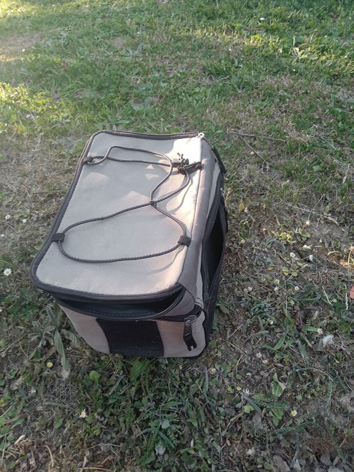 Sacoche de rangement pour la pêche  Outiror