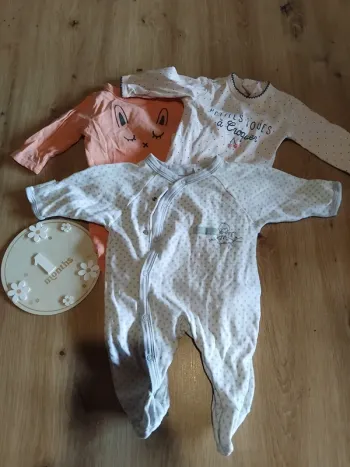 3 pyjamas léger fille 1 mois