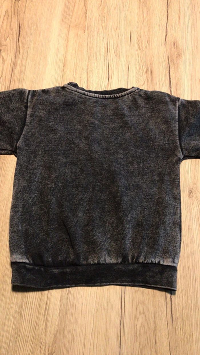 Sweat gris - photo numéro 3