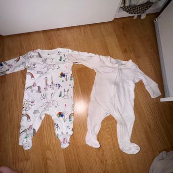 Lot de deux pyjamas