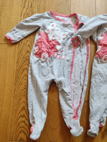 Lot 2 pyjamas du pareil au même