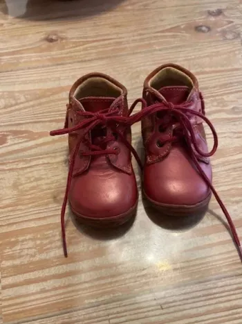 Chaussures premier pas T17