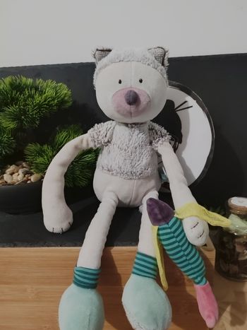 Doudou chat gris vert rayé Chamalo les Pachats moulin roty poisson beige Peluche