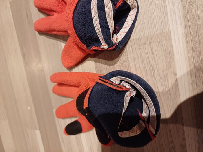 gants et bonnet pour filles d'environ 5 ans - photo numéro 6