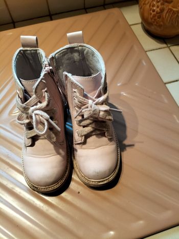 Bottines taille 24