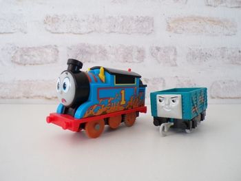 Locomotive - Train - Thomas et ses amis - Thomas (J2)