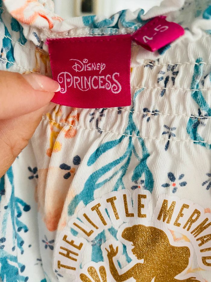 Combishort 4/5 ans la petite sirène Disney Princess comme neuve - photo numéro 4