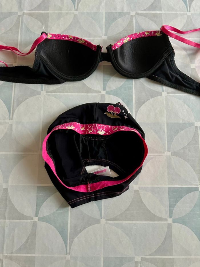 Ensemble sous vêtement fille- 8 ans - neuf avec étiquette - photo numéro 3