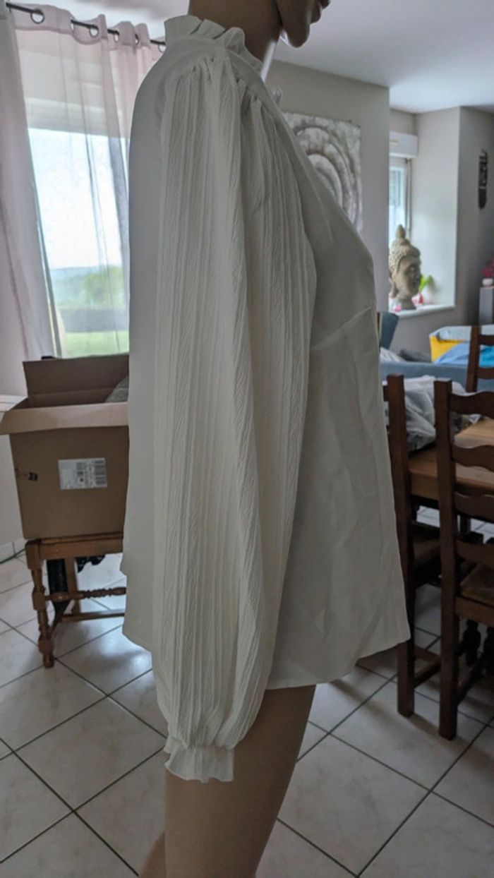 Blouse de poète blanche taille S/38 jamais porté - photo numéro 6