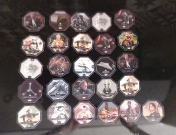 Lot de 26 pog tuiles Star Wars