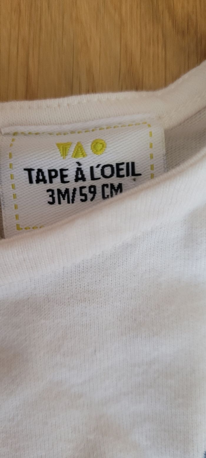 Jeans et t-shirt manche longue - photo numéro 2