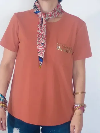 haut avec foulard intégré S