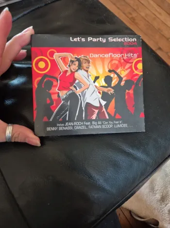 CD compilation dance floor hits