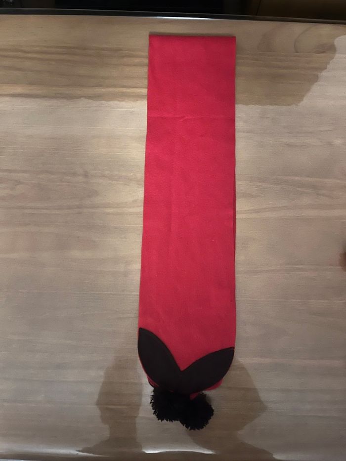 Écharpe rouge et paire de gants marrons Yves Rocher  NEUFS - photo numéro 3