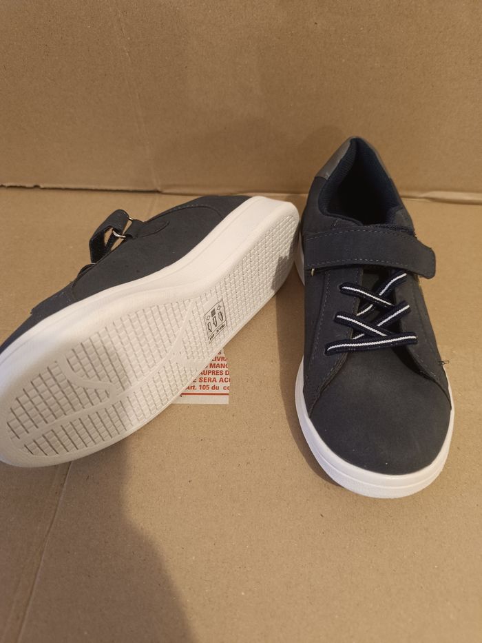 Chaussures taille 33 - photo numéro 3