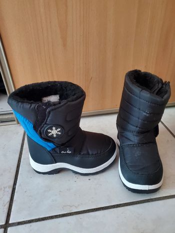 Bottes de neige taille 23