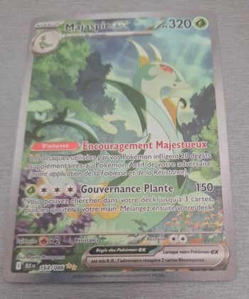 Carte pokemon majestpic