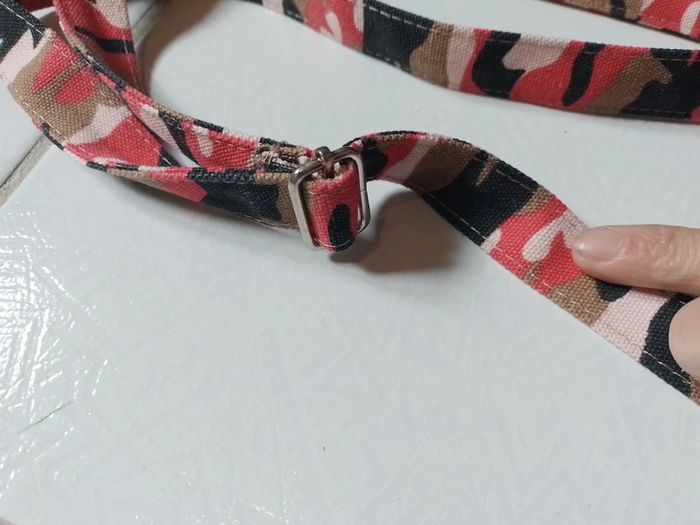 Besace rouge et noir camouflage D-DAY Normandie - photo numéro 5