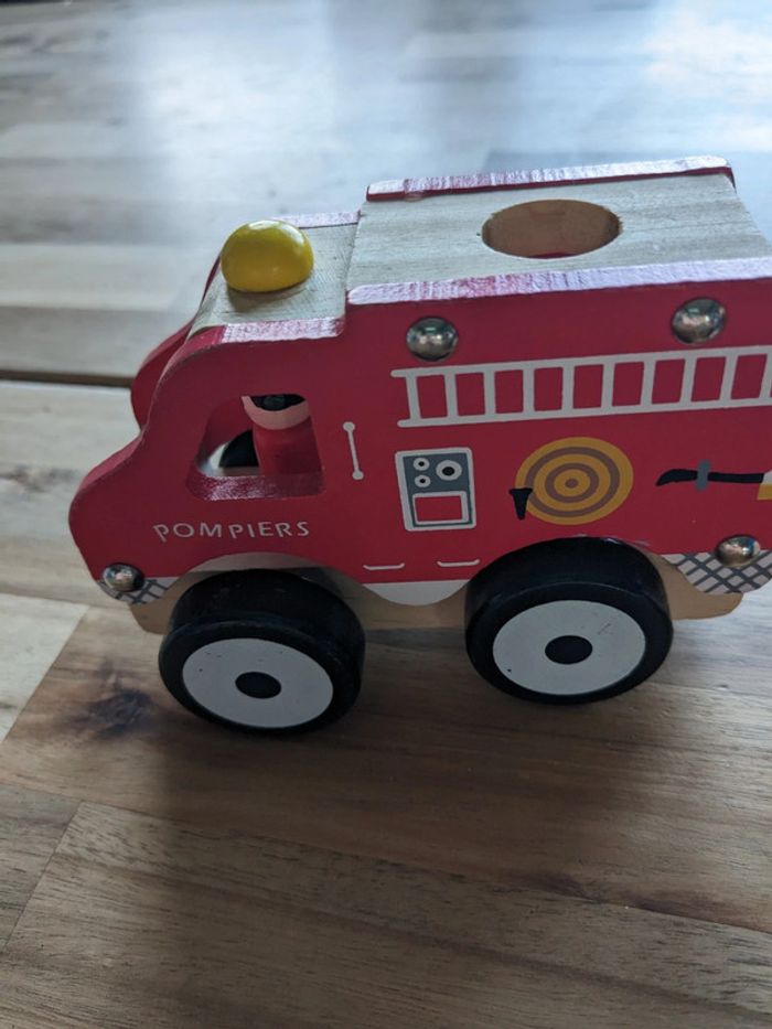 Véhicules bois - photo numéro 4