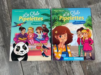 Lot 2 livres Le club des pipelettes