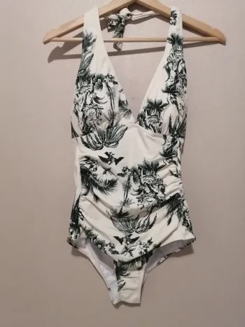 Superbe Maillot de Bain neuf M