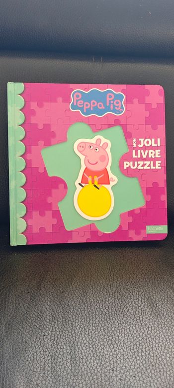 Livre puzzle Peppa pig