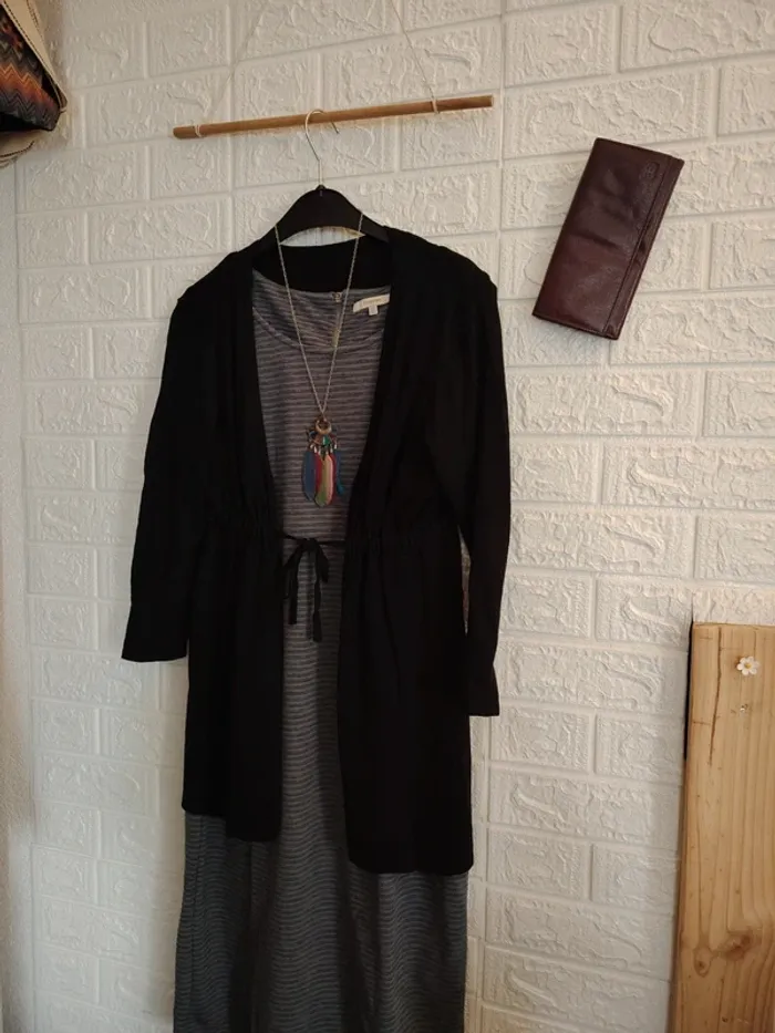 Ensemble comprenant 4 pièces robe longue et cardigan - photo numéro 2