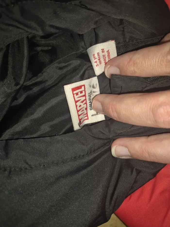 Doudoune sans manche Marvel Spider Man 3/4 ans - photo numéro 2