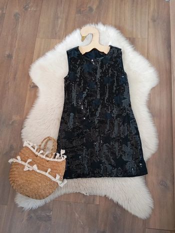 Guess 🎄 robe chic sequin étoile noël 7/8 ans