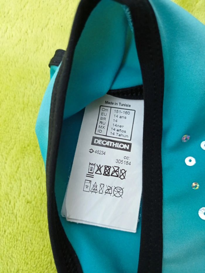 Justaucorps bleu turquoise Decathlon taille 14 ans - photo numéro 2