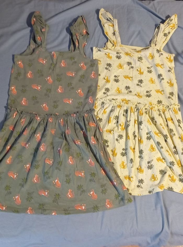 Lot vêtements fille 10 ans - photo numéro 2