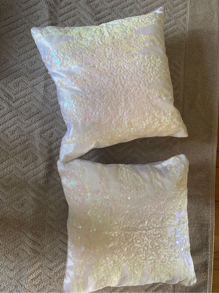 Lot de 2coussins blanc  brodé - photo numéro 5